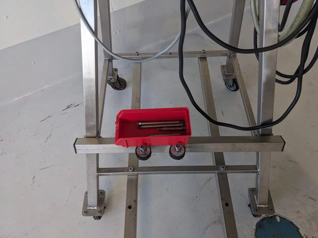 Alwid Flessen vulmachine, Krone-D