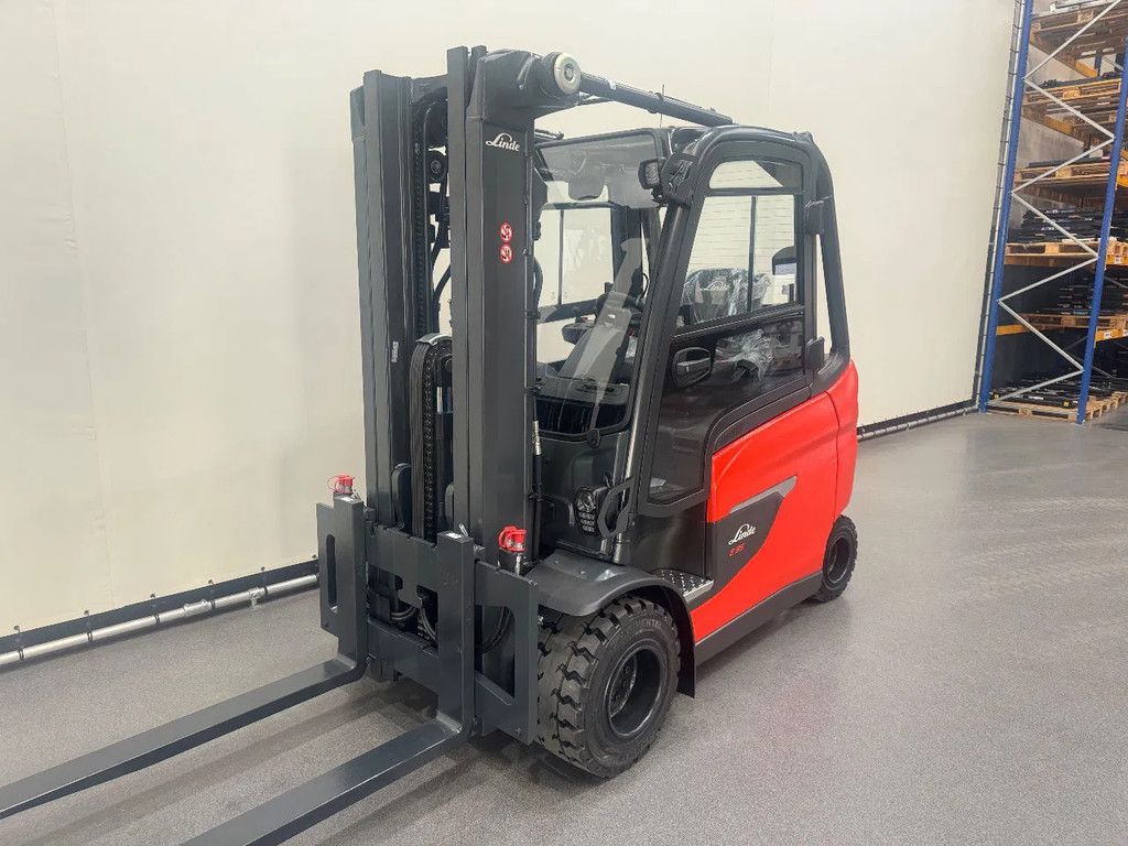 Linde 1252 E 35 HL-01
