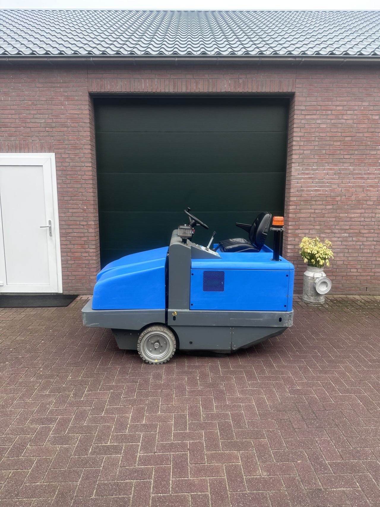 Isal PB155 veegmachine zuig functie opzit