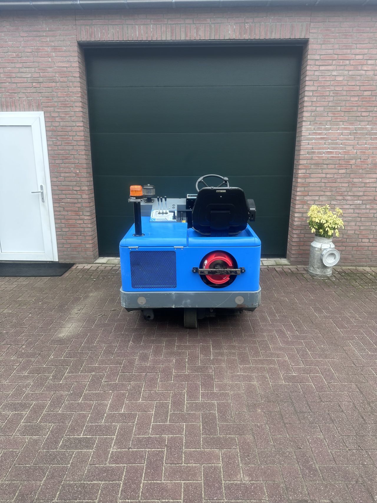 Isal PB155 veegmachine zuig functie opzit