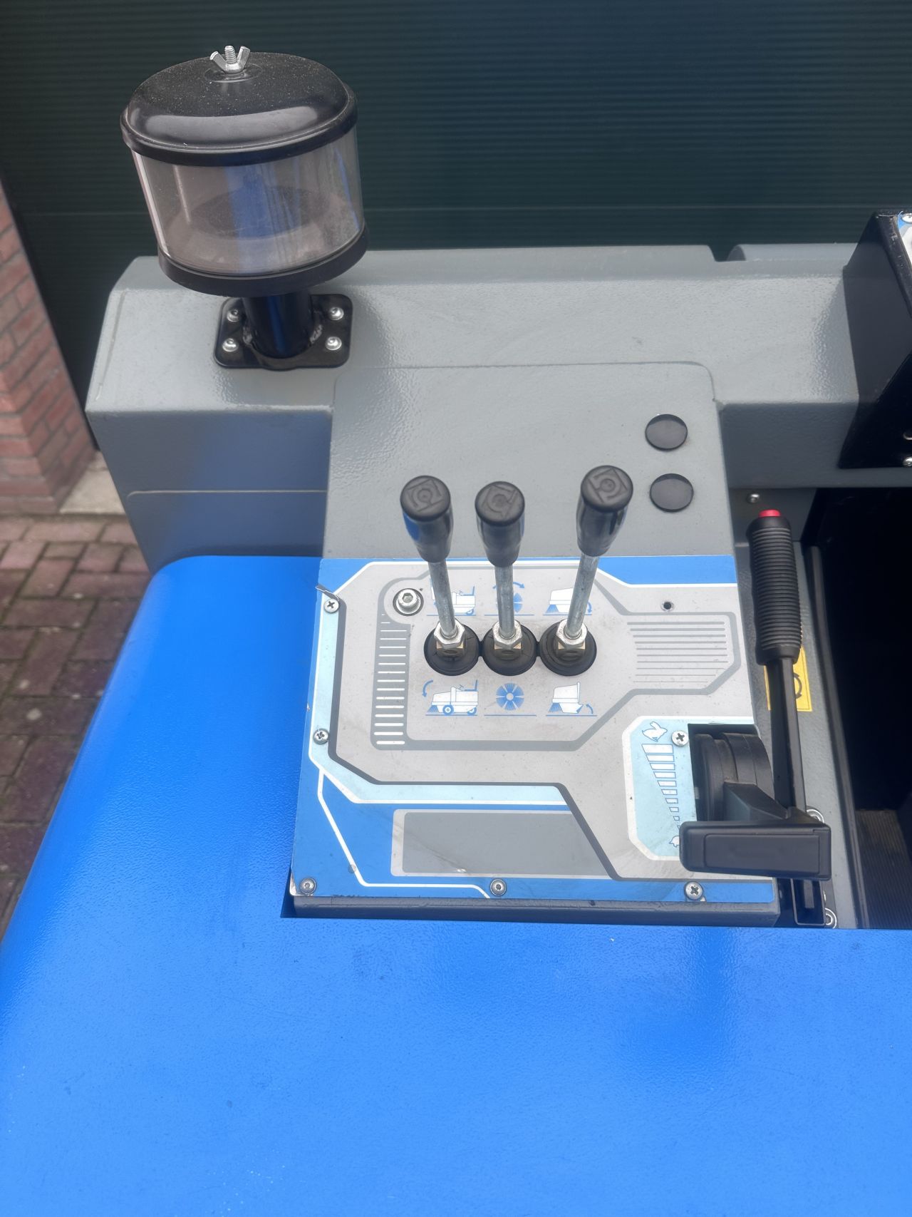 Isal PB155 veegmachine zuig functie opzit