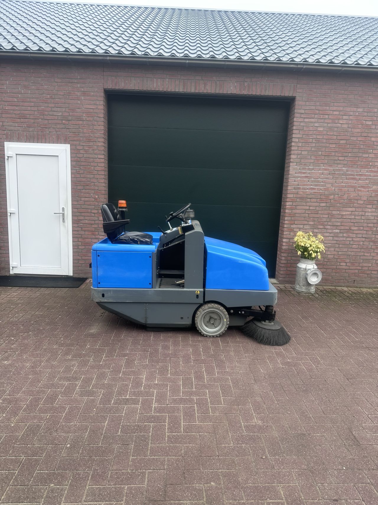 Isal PB155 veegmachine zuig functie opzit