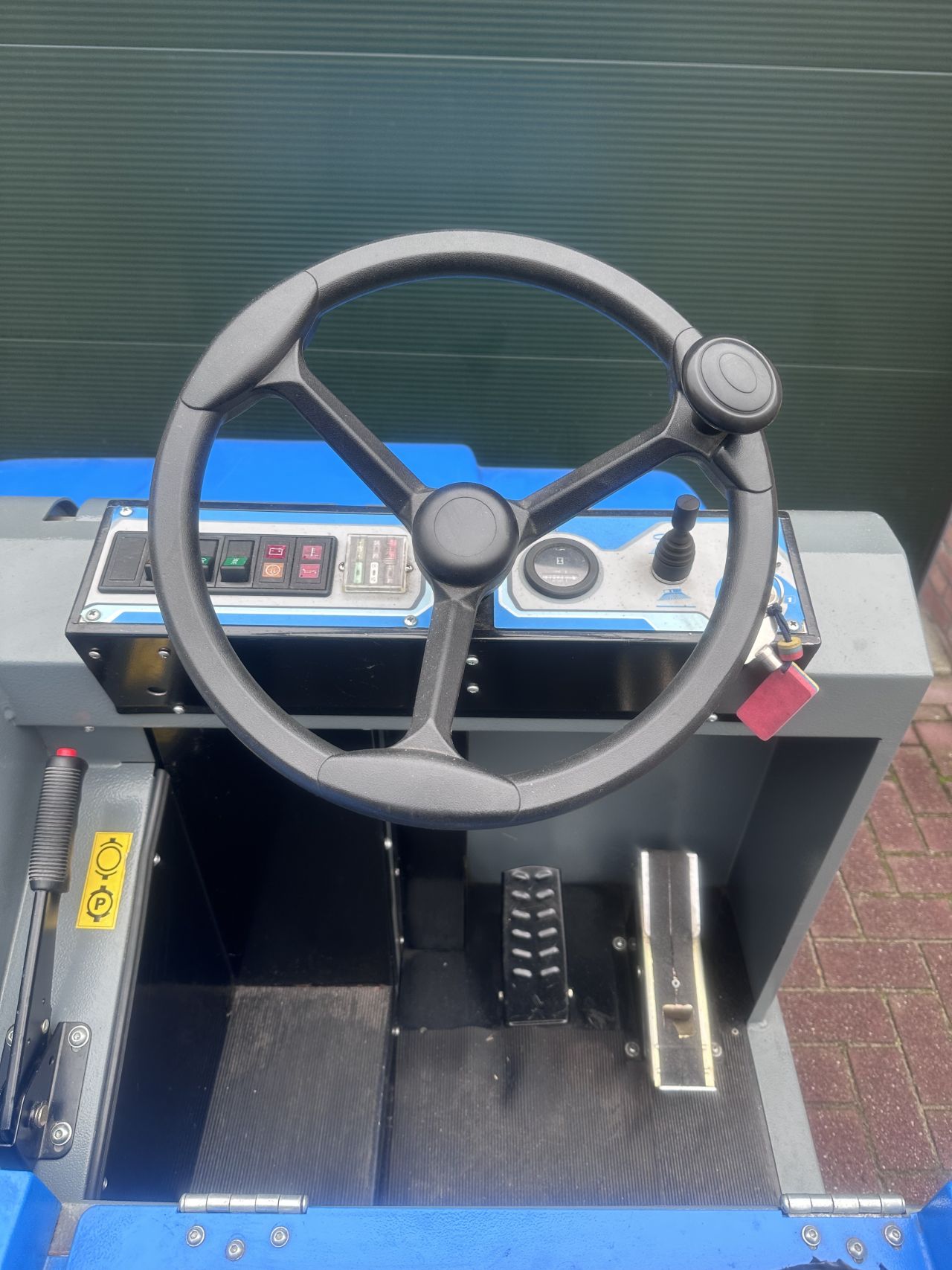 Isal PB155 veegmachine zuig functie opzit