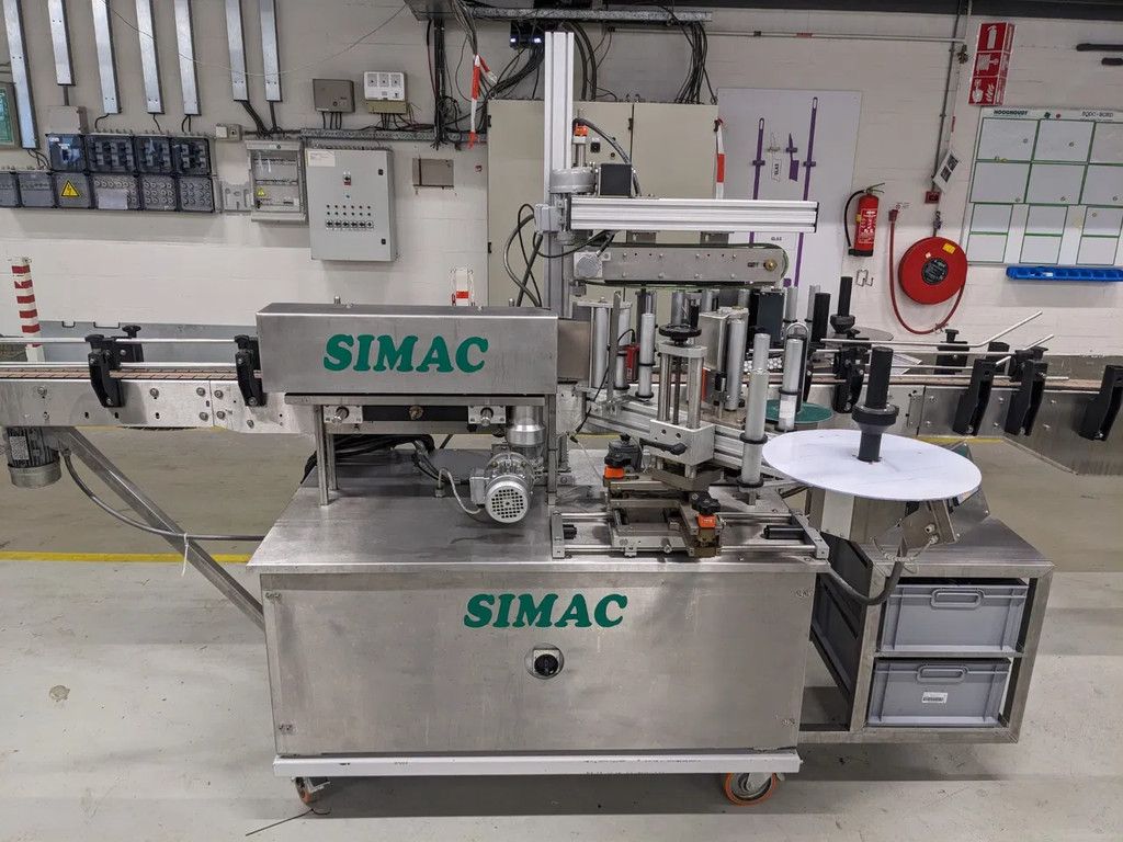 Simac Zelfklevende etiketeer machine, Kelly