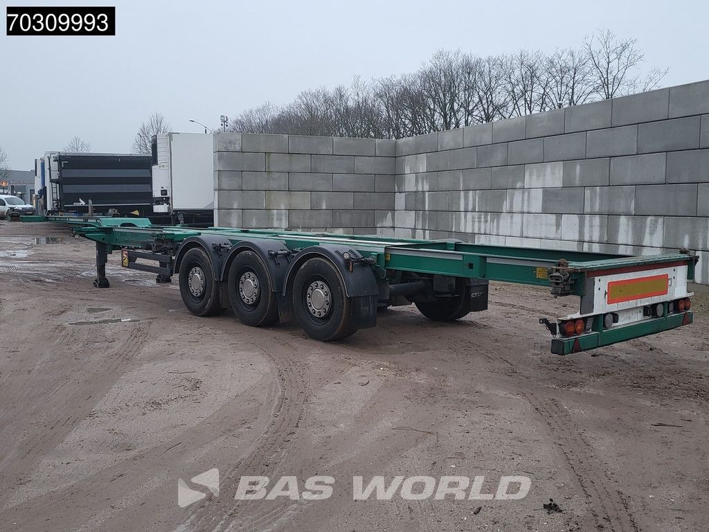 System Trailers APK 12/26 Multi'45ft Lift Axle