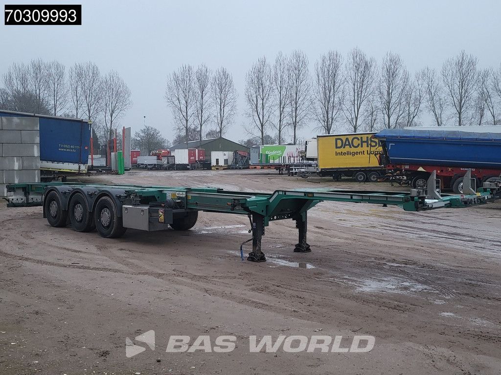 System Trailers APK 12/26 Multi'45ft Lift Axle
