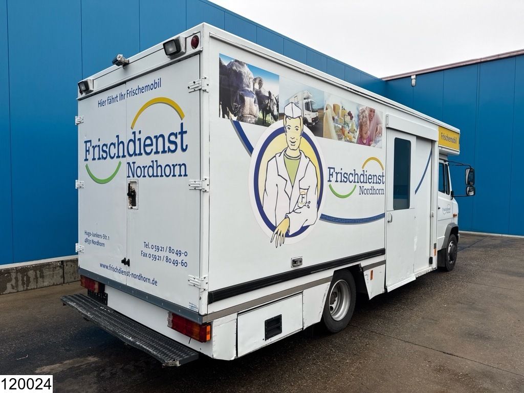 Mercedes Vario 815 D Promotional Trucks, Manual transmission