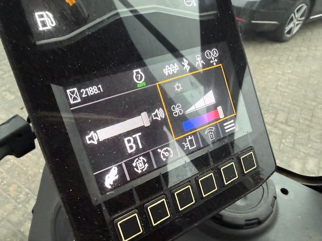 Caterpillar 3016 bj2021 2000u AIRCO SLP/SRT Minigraver Minikraan