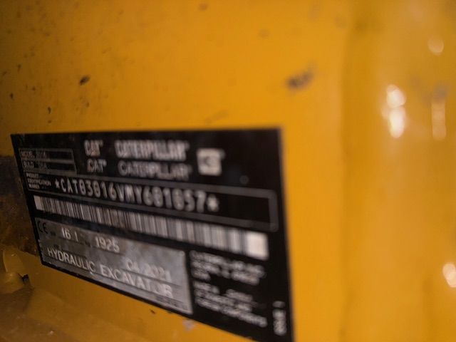 Caterpillar 3016 bj2021 2000u AIRCO SLP/SRT Minigraver Minikraan