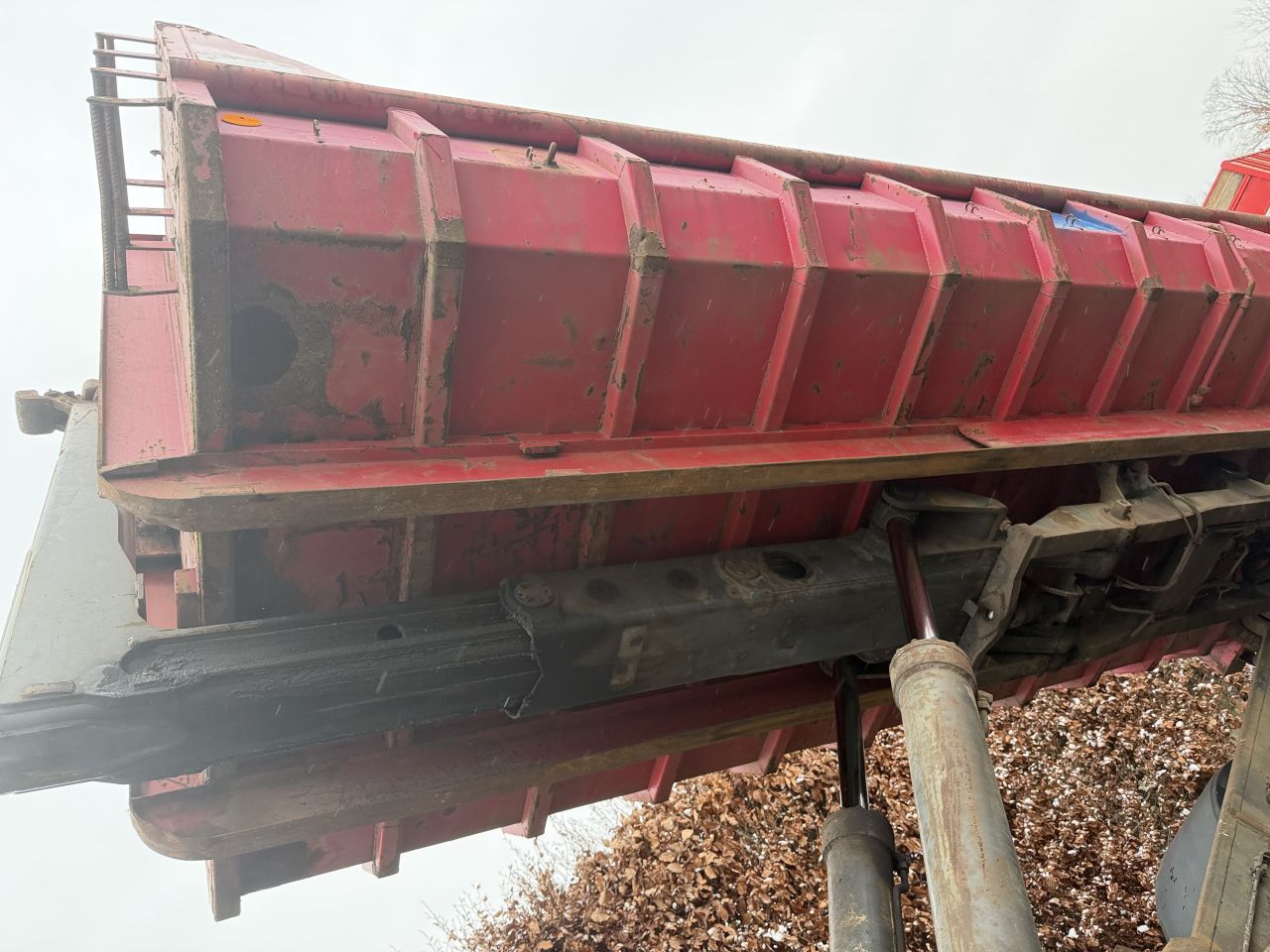 Meiller 20 tons haakarm carrier !!