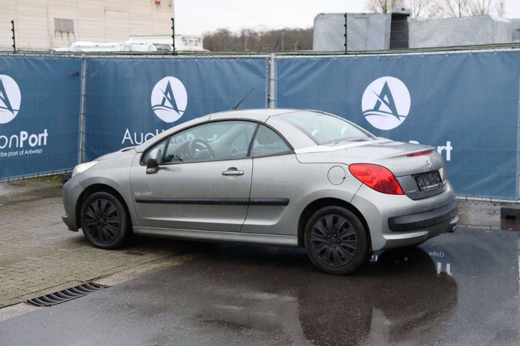 Personenauto Peugeot 207cc Benzine 120pk 2009 (Marge)