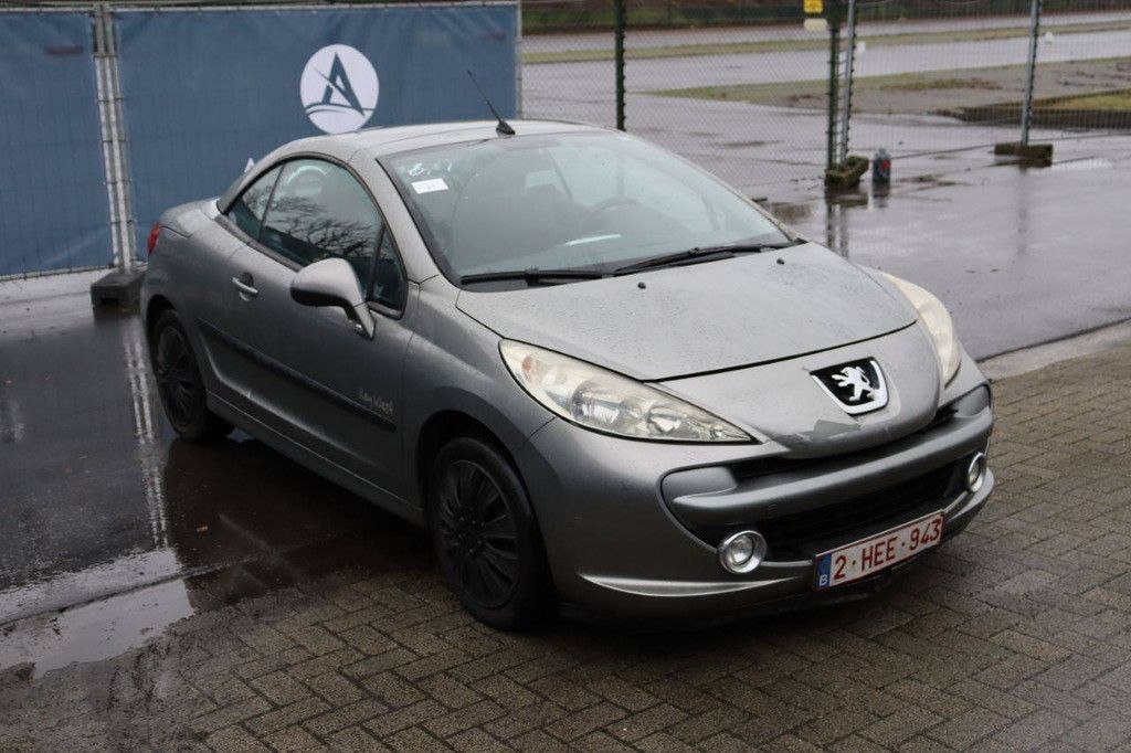 Personenauto Peugeot 207cc Benzine 120pk 2009 (Marge)