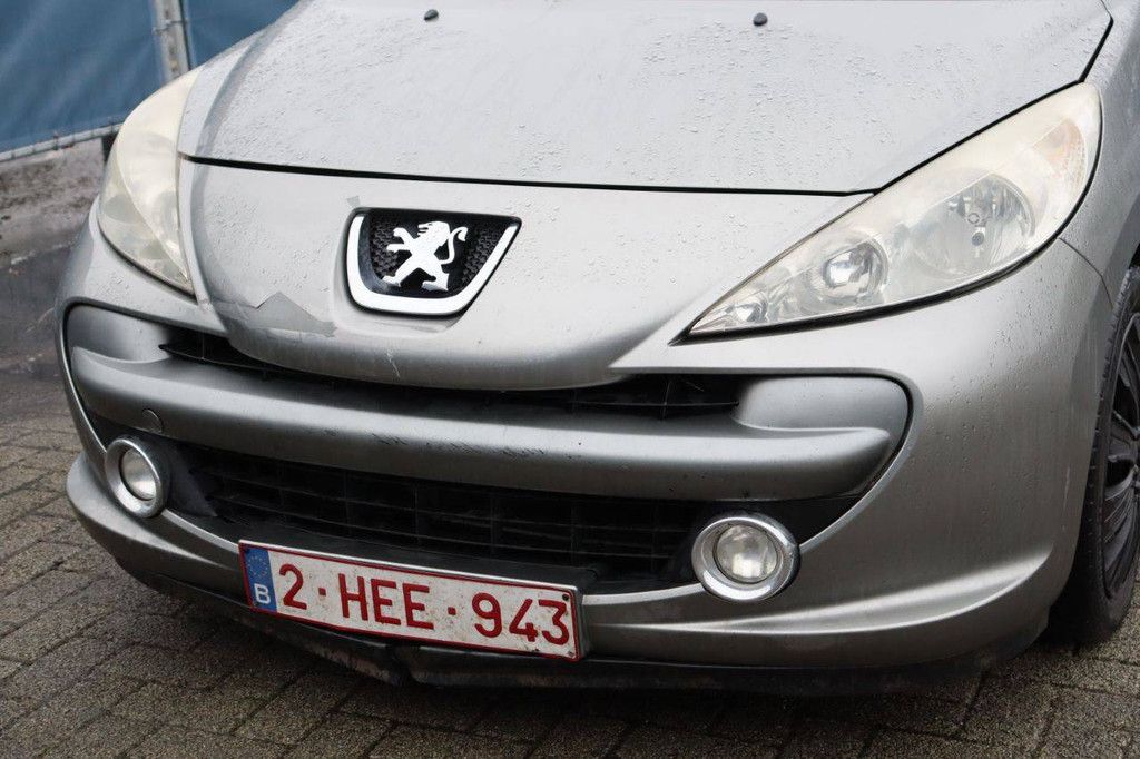 Personenauto Peugeot 207cc Benzine 120pk 2009 (Marge)