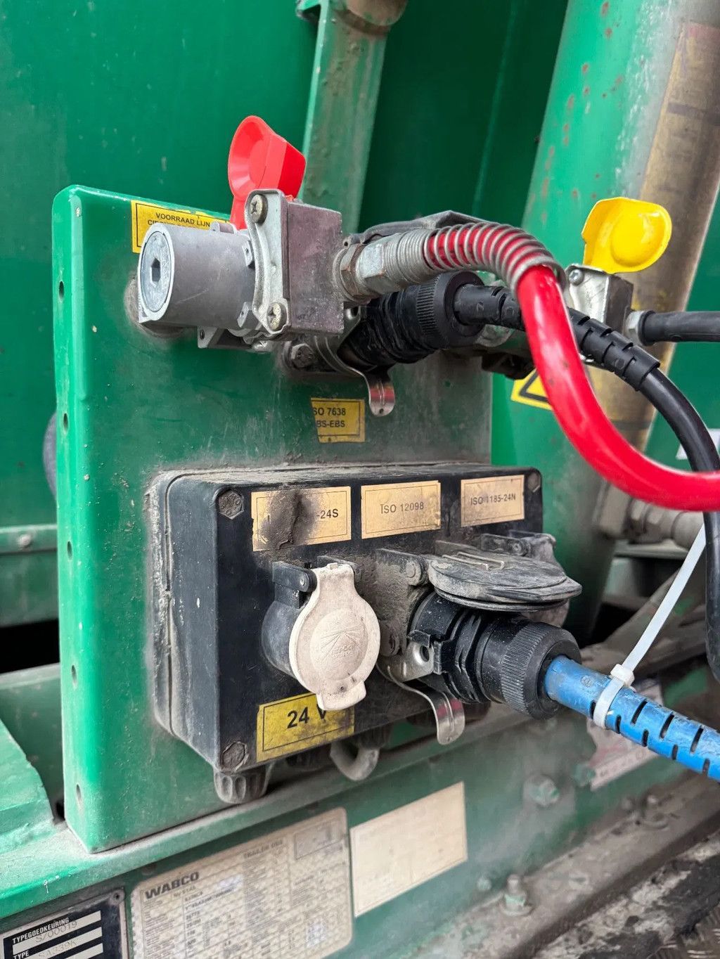 Stas **BELGIAN TRAILER-BPW-FULL ALU-TUV03 -26**