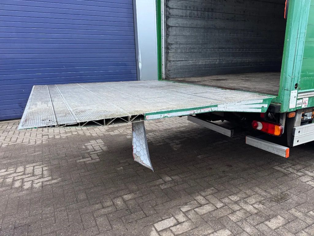 Renault Midlum 190 **BELGIAN TRUCK-MANUAL GEARBOX**