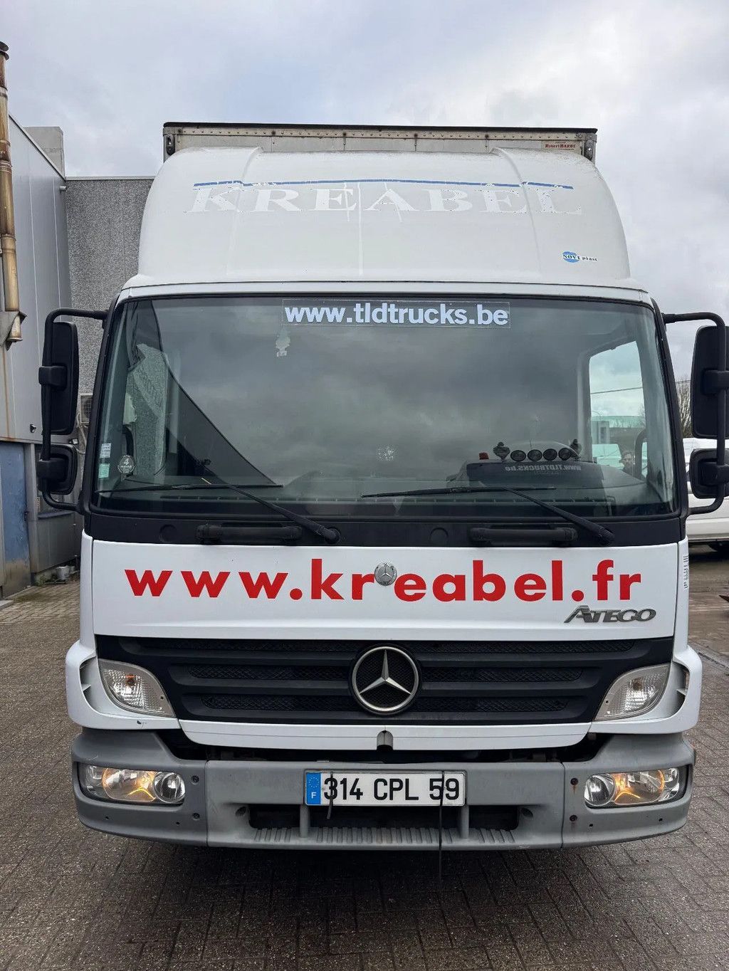 Mercedes-Benz Atego 818 **MANUAL GEARBOX-TOPSHAPE**