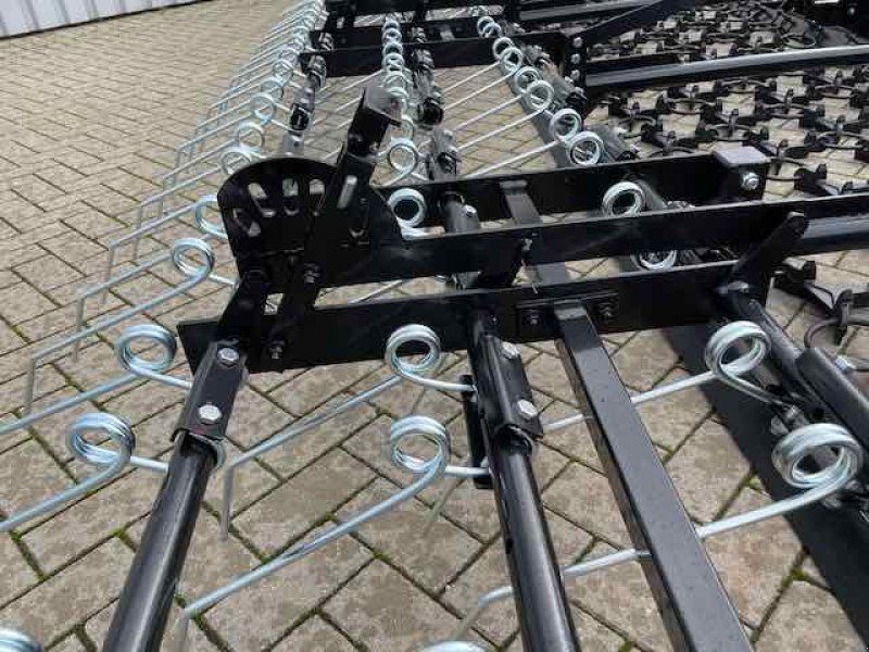 Voratek Wiesenschleppe 6m mit Striegel