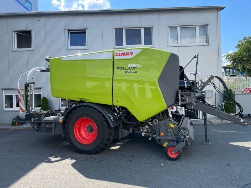 Claas ROLLANT 630 RC UNIWRAP