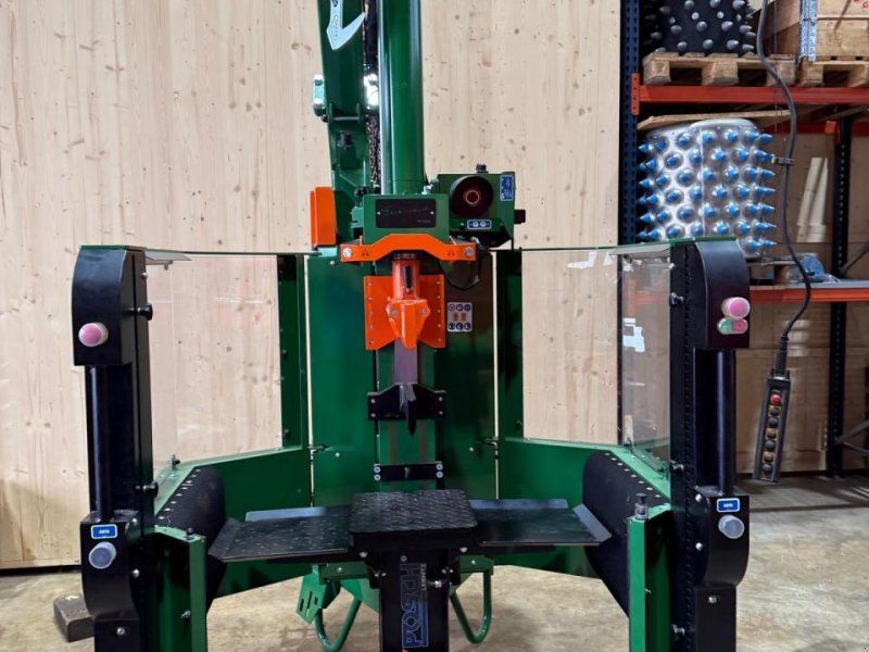 Posch Ferdinand Hydro-Combi 22t mit E-Antrieb