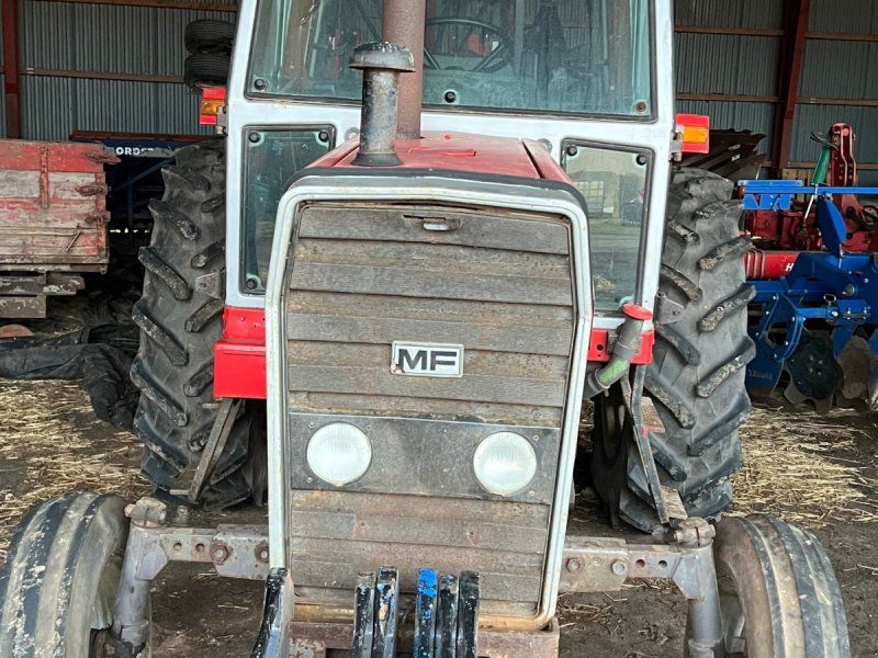 Massey Ferguson 690