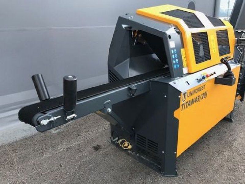 Uniforest spaltautomat Titan 43/20J CD 20to Zapfwelle