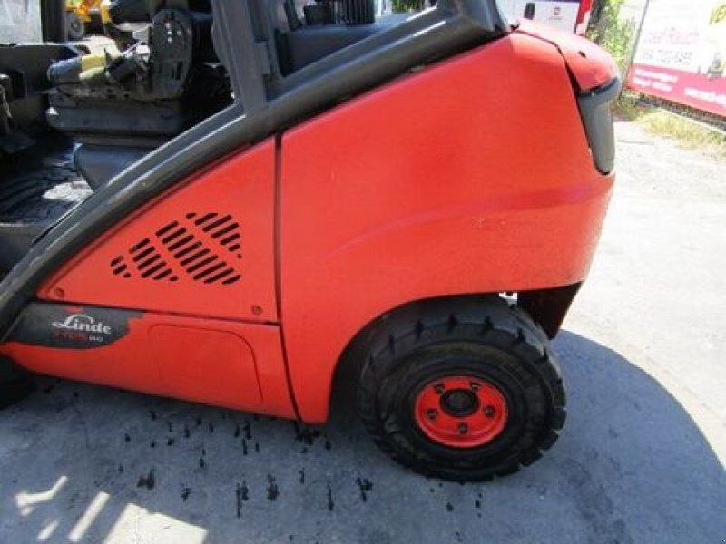 Linde H25D-02 Tripl-Freihub 4,7m + Seitenschieber