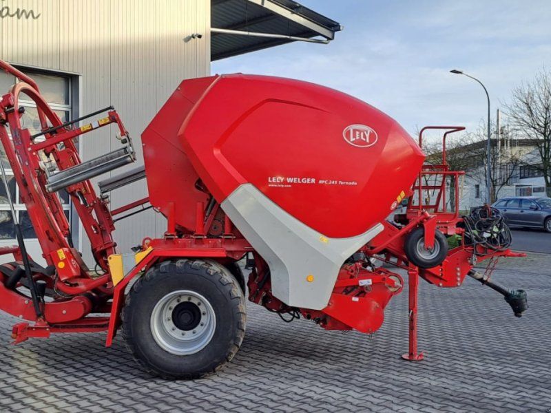 Lely Welger RPC 245 Tornado