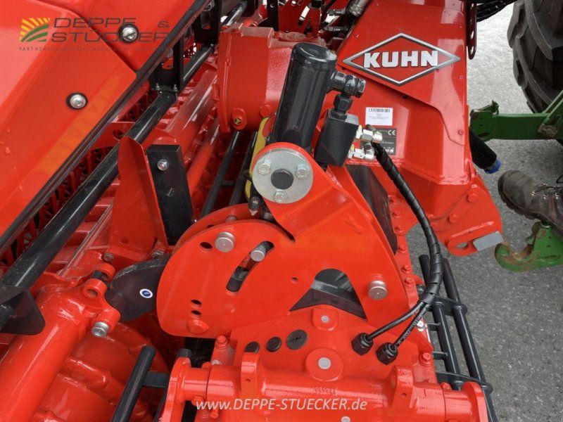 Kuhn HR3030 + Venta3030