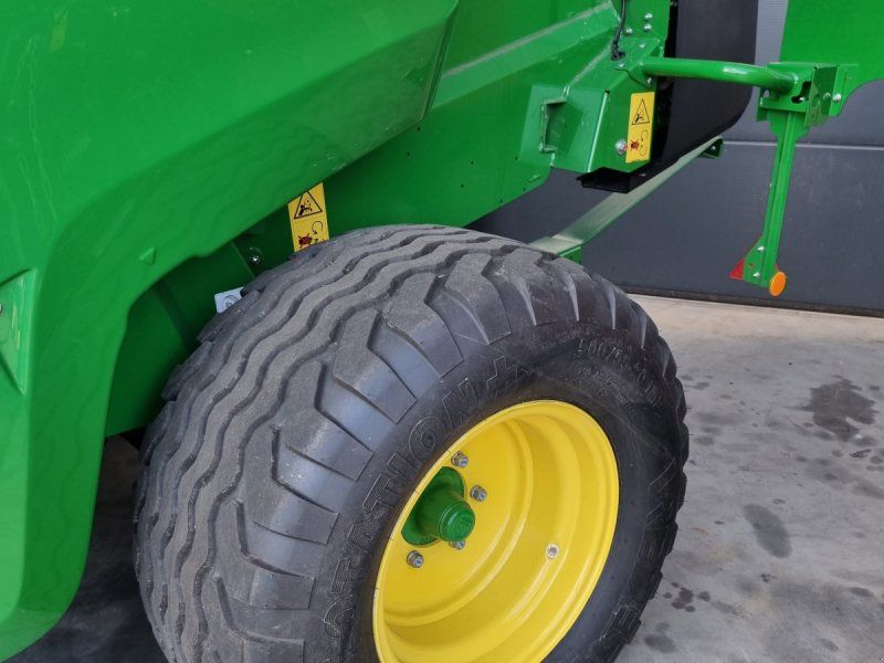 John Deere V461M 25Messer