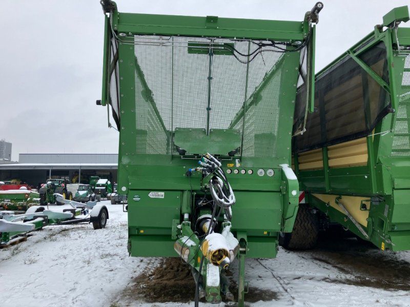 Krone TX 560