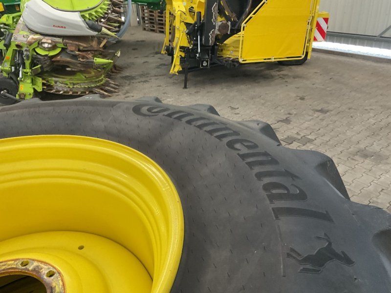 Continental 650/85R38