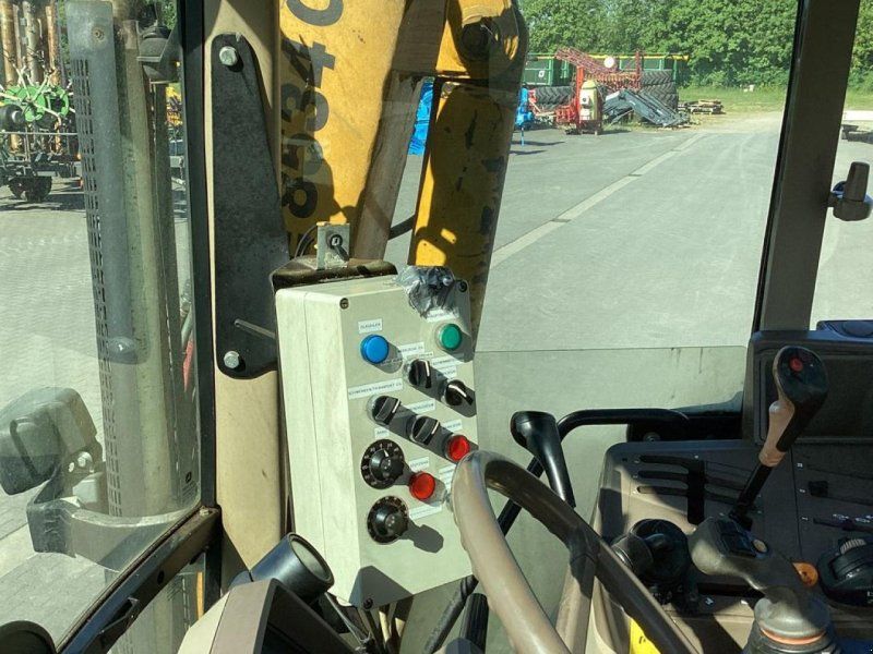 John Deere 6930 + BOS MÄHAUSLEGER + MULCHKOPF