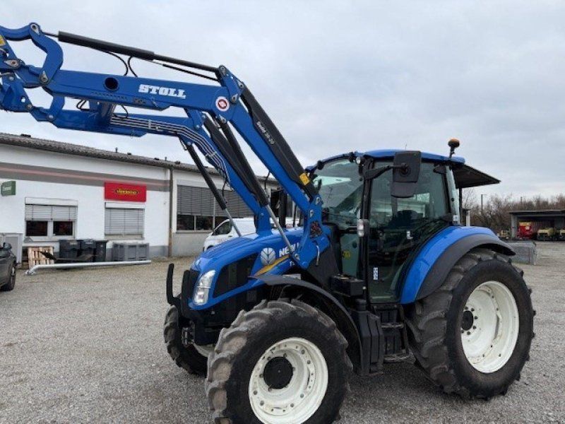 New Holland T 5.85