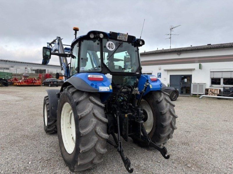 New Holland T 5.85