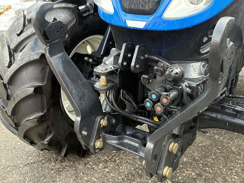 New Holland T6.180 Auto Command SideWinder II (Stage V)