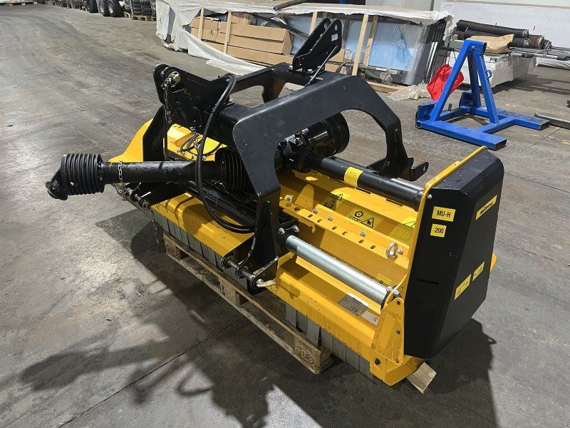 Müthing MU-H 200 Front-Heck Anbau