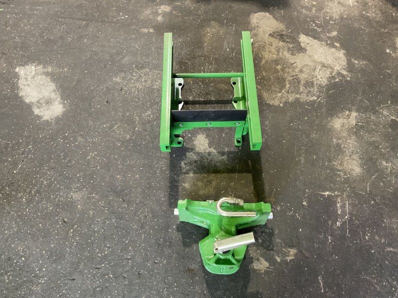 John Deere Anhängerbock zu 5E