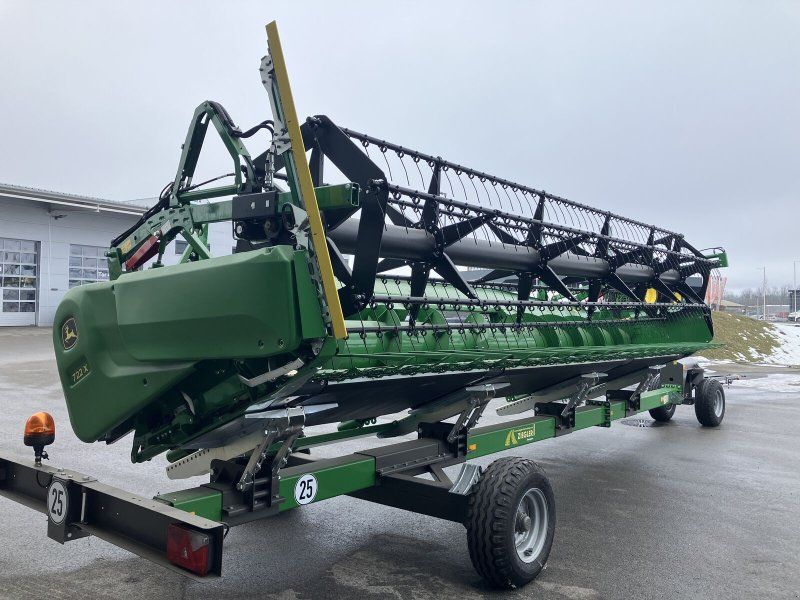 John Deere 722 X Vario Schneidwerk