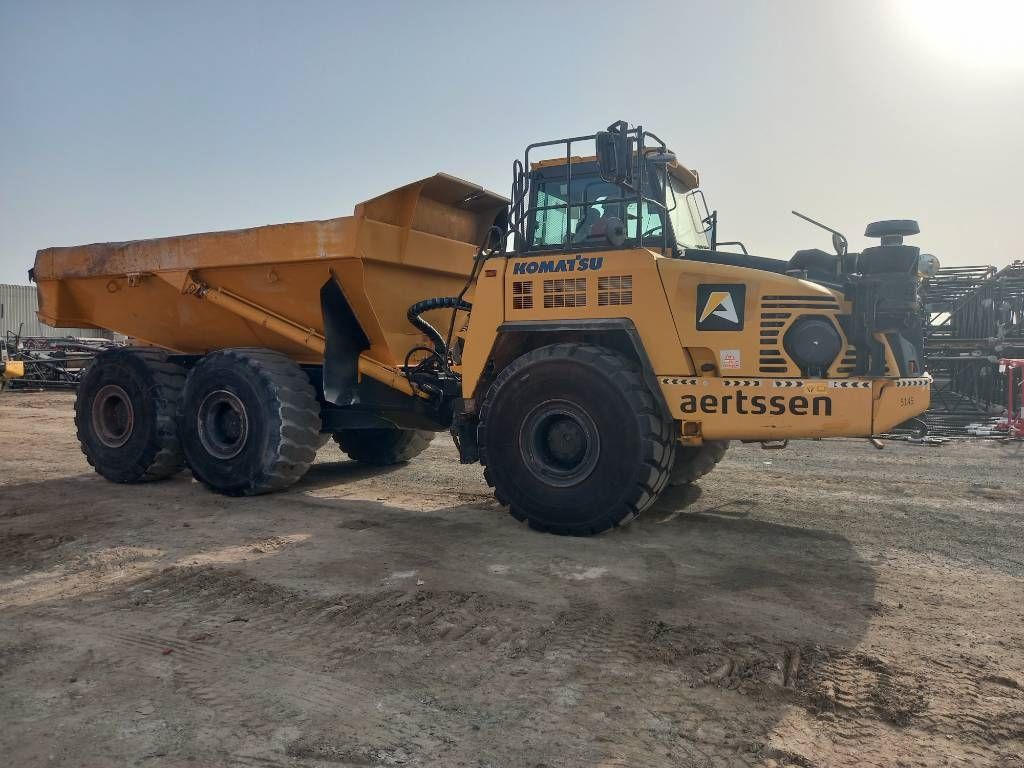 Komatsu HM400-3R (4 pcs available in Abu Dhabi)