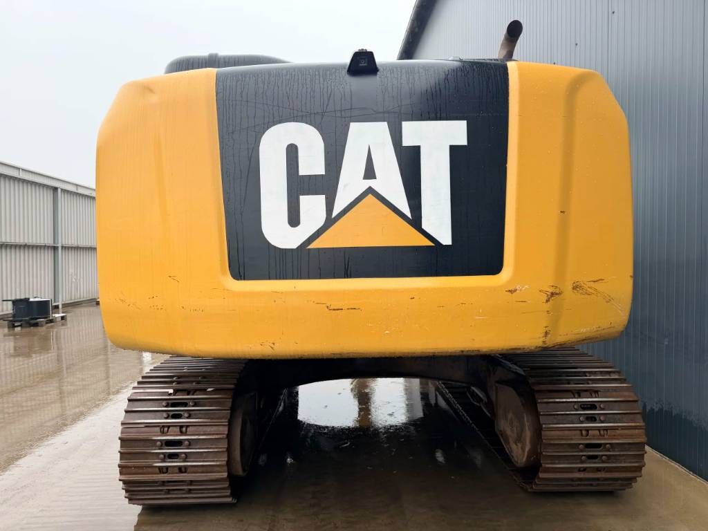 CAT 320E L