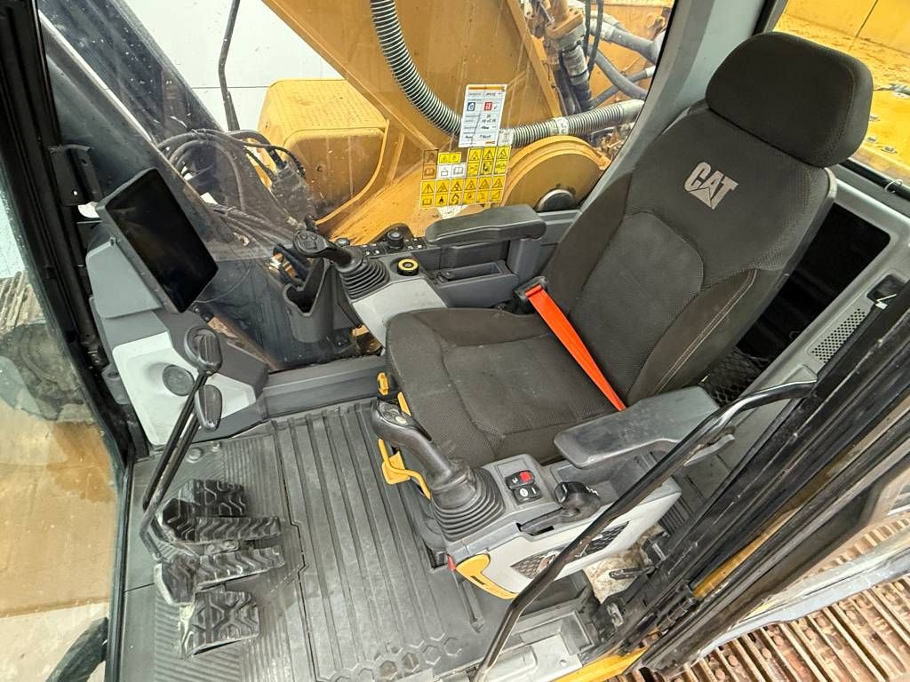 CAT 352 07A Next Gen - German Machine / Auto Greasing