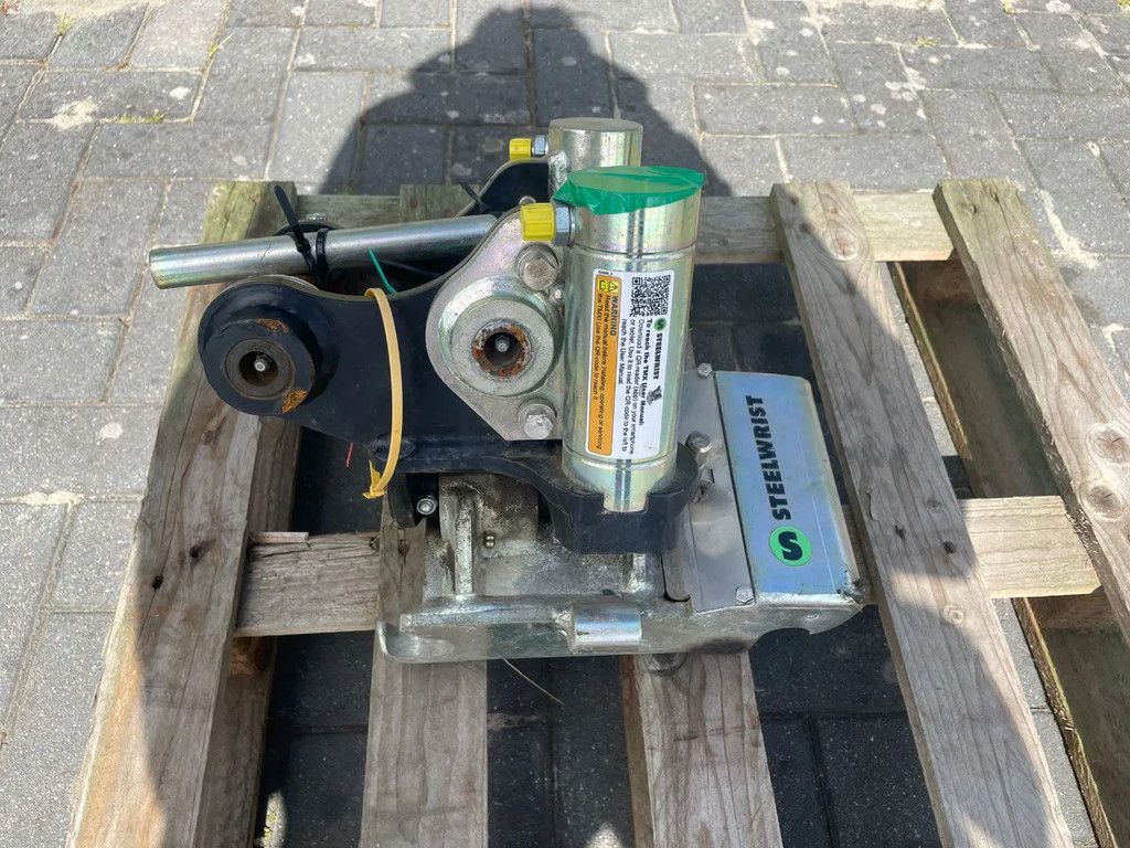 STEELWRIST TMX S30 -180HA | TILT QUICKCOUPLER | TILTING COUPLER | NEW