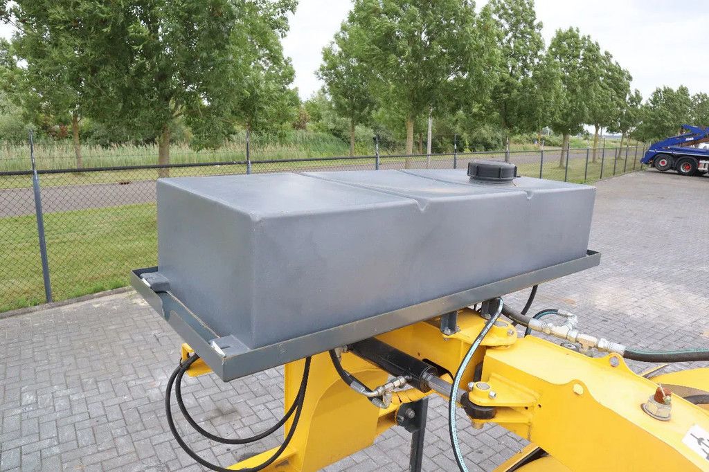 Stark RSW 3000 S | SWEEPER | BRUSH | KEHRMASCHINE | WATER SPRAY