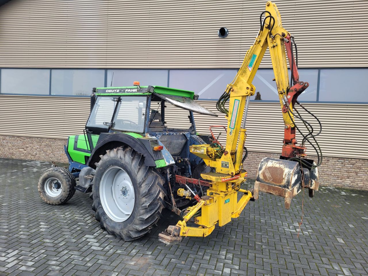 Deutz DX 4.30
