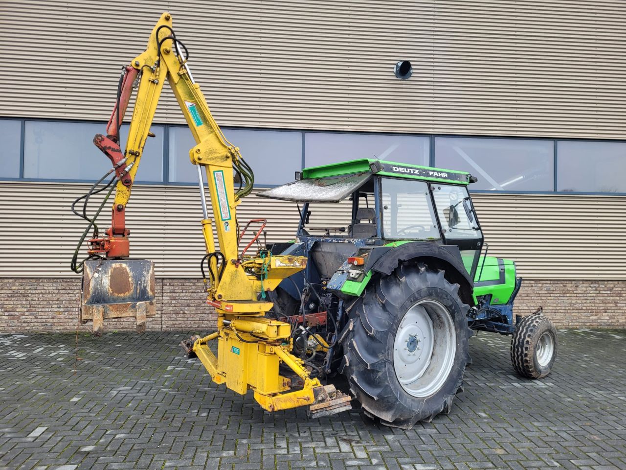 Deutz DX 4.30