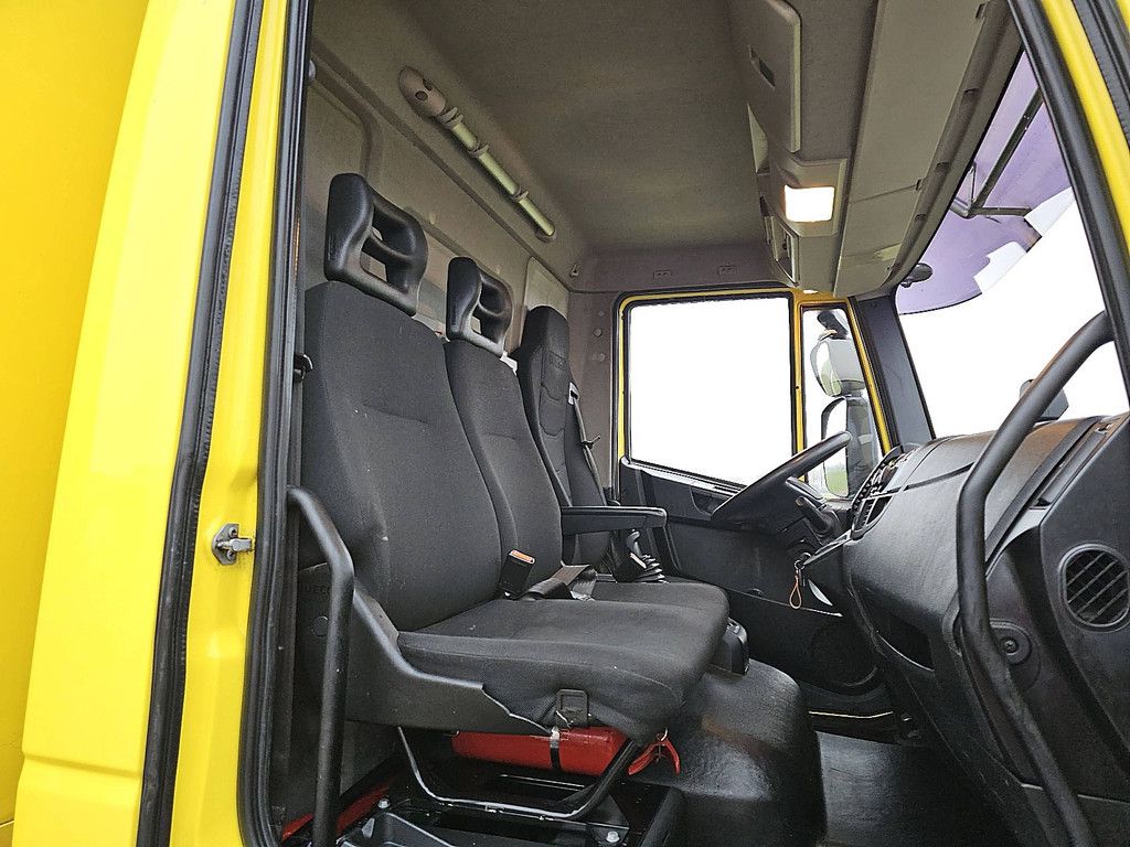 IVECO 120E21 EUROCARGO