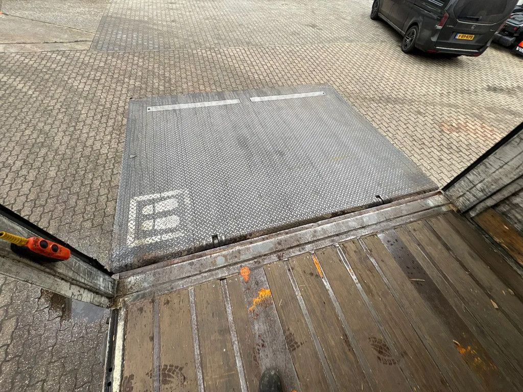 Groenewegen 11M City-trailer Stuuras Dhollandia Laadklep 2000KG APK 04-2026
