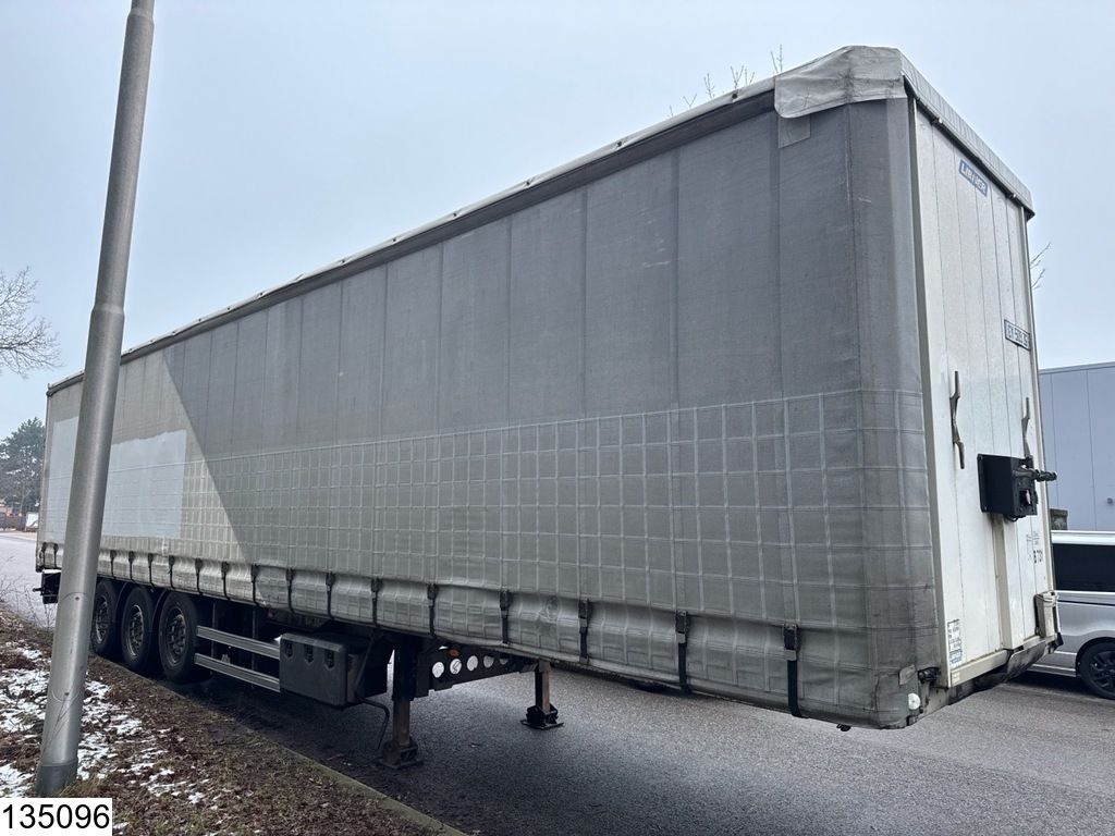 Lecitrailer Tautliner Lift axle