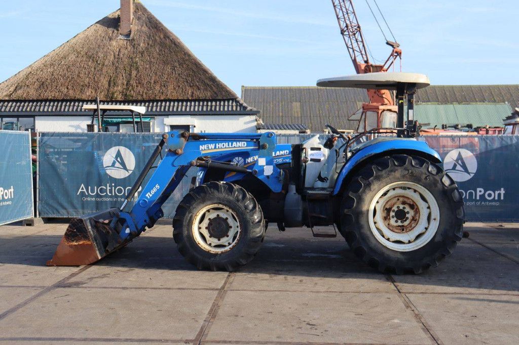 Traktor New Holland T5.100 4WD ROPS Diesel 73kW
