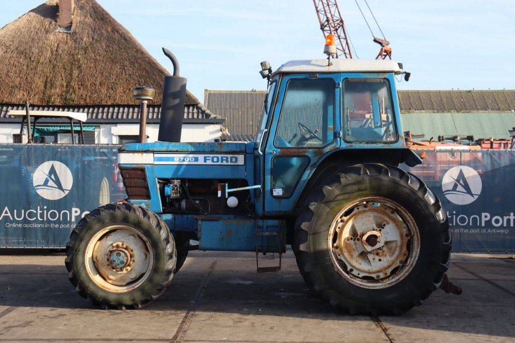 Traktor Ford 8700F Diesel 94kW